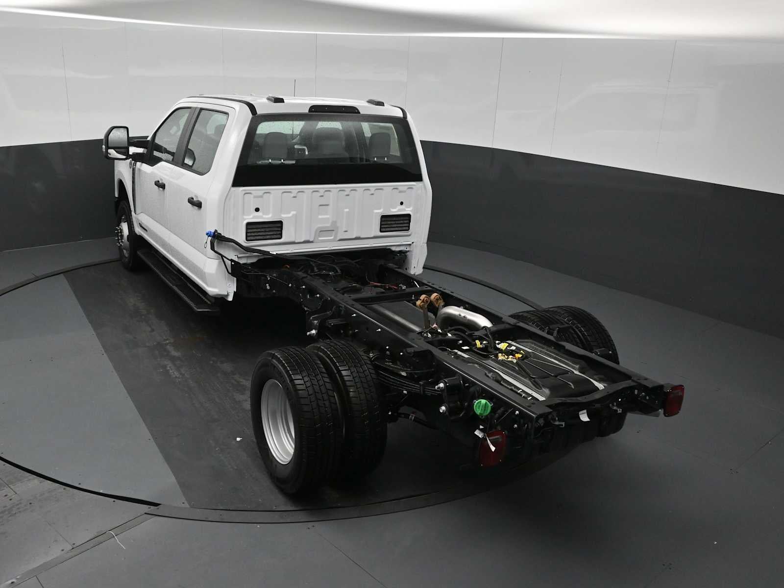 2026 Ford Super Duty F-350 DRW XL