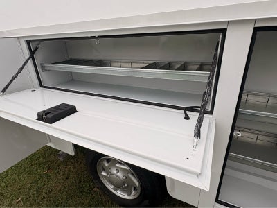 2026 Ford E-Series Cutaway E-350 SRW