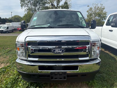 2026 Ford E-Series Cutaway E-350 SRW