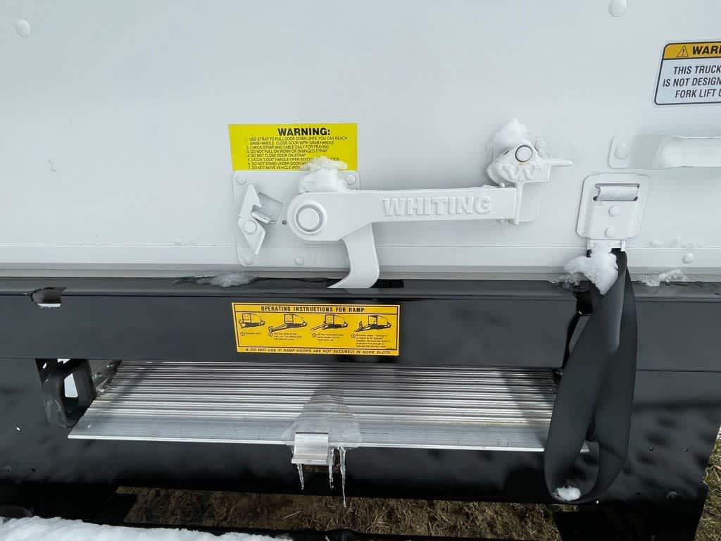 2024 Ford E-Series Cutaway E-450 DRW