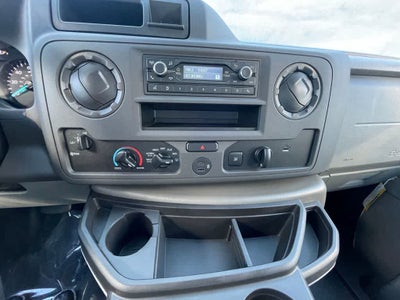 2024 Ford E-Series Cutaway E-450 DRW