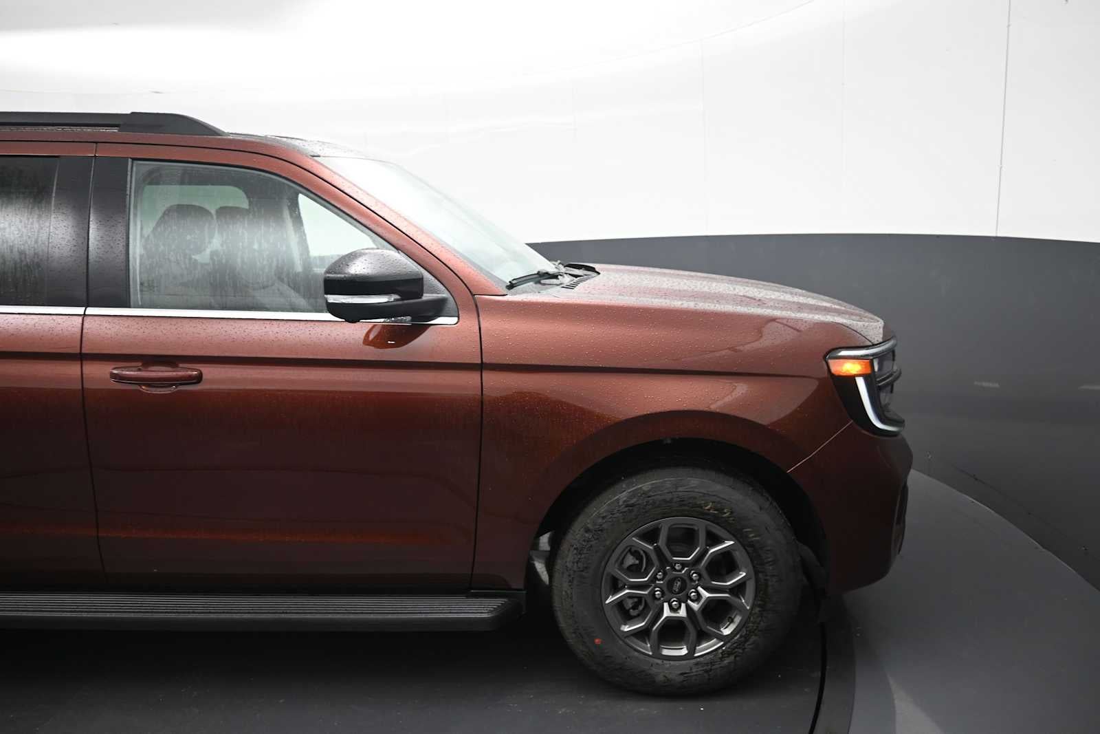2027 Ford Expedition Max Active
