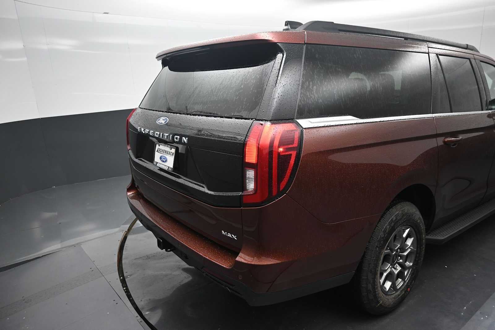 2027 Ford Expedition Max Active