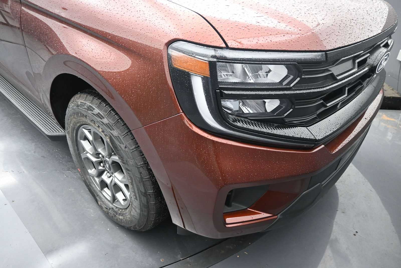 2027 Ford Expedition Max Active