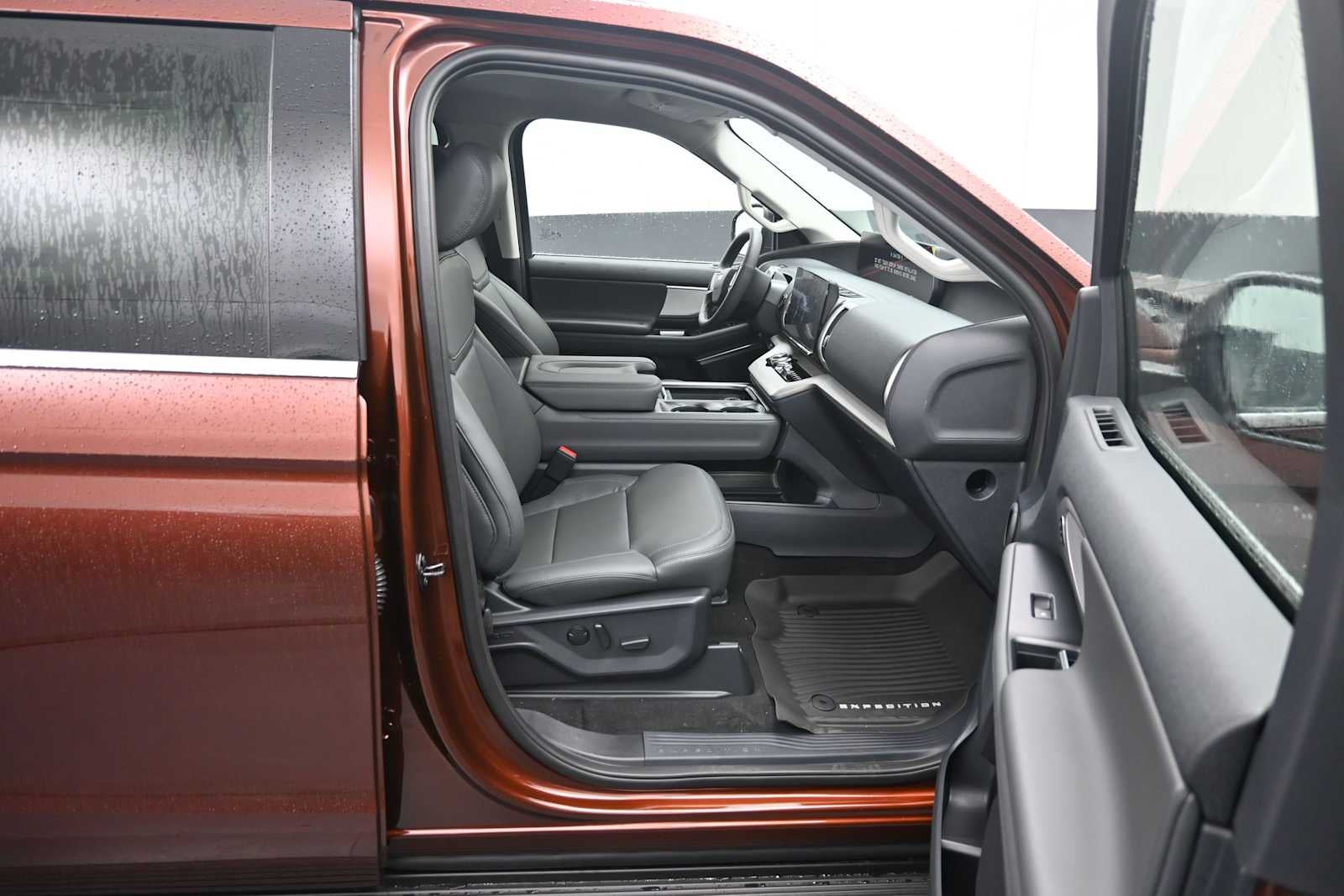 2027 Ford Expedition Max Active