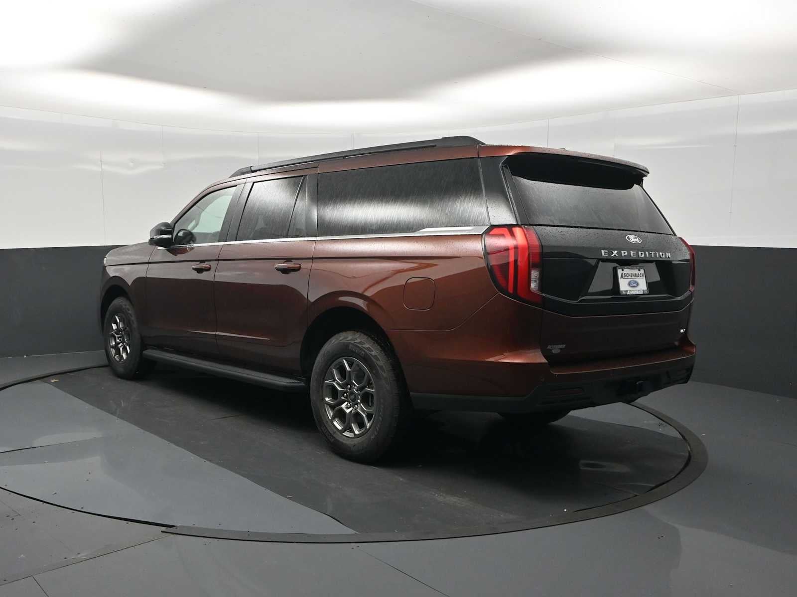 2027 Ford Expedition Max Active