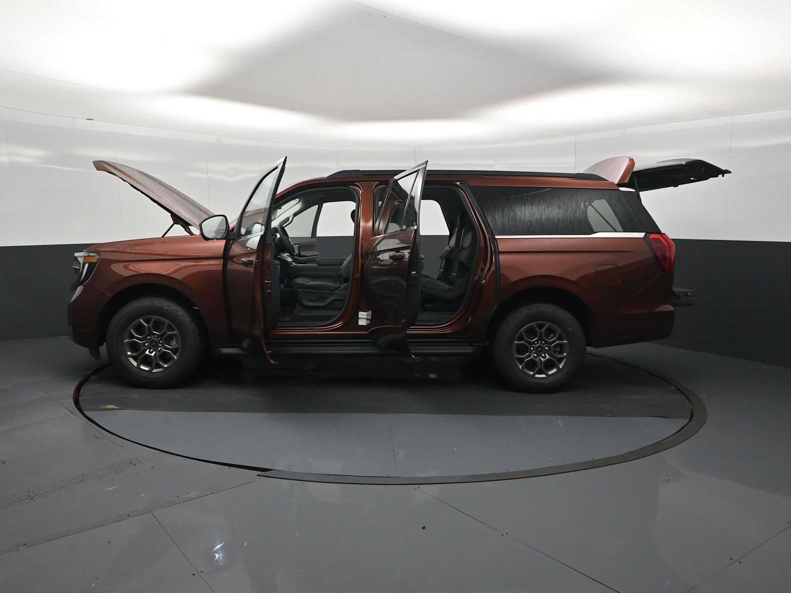 2027 Ford Expedition Max Active