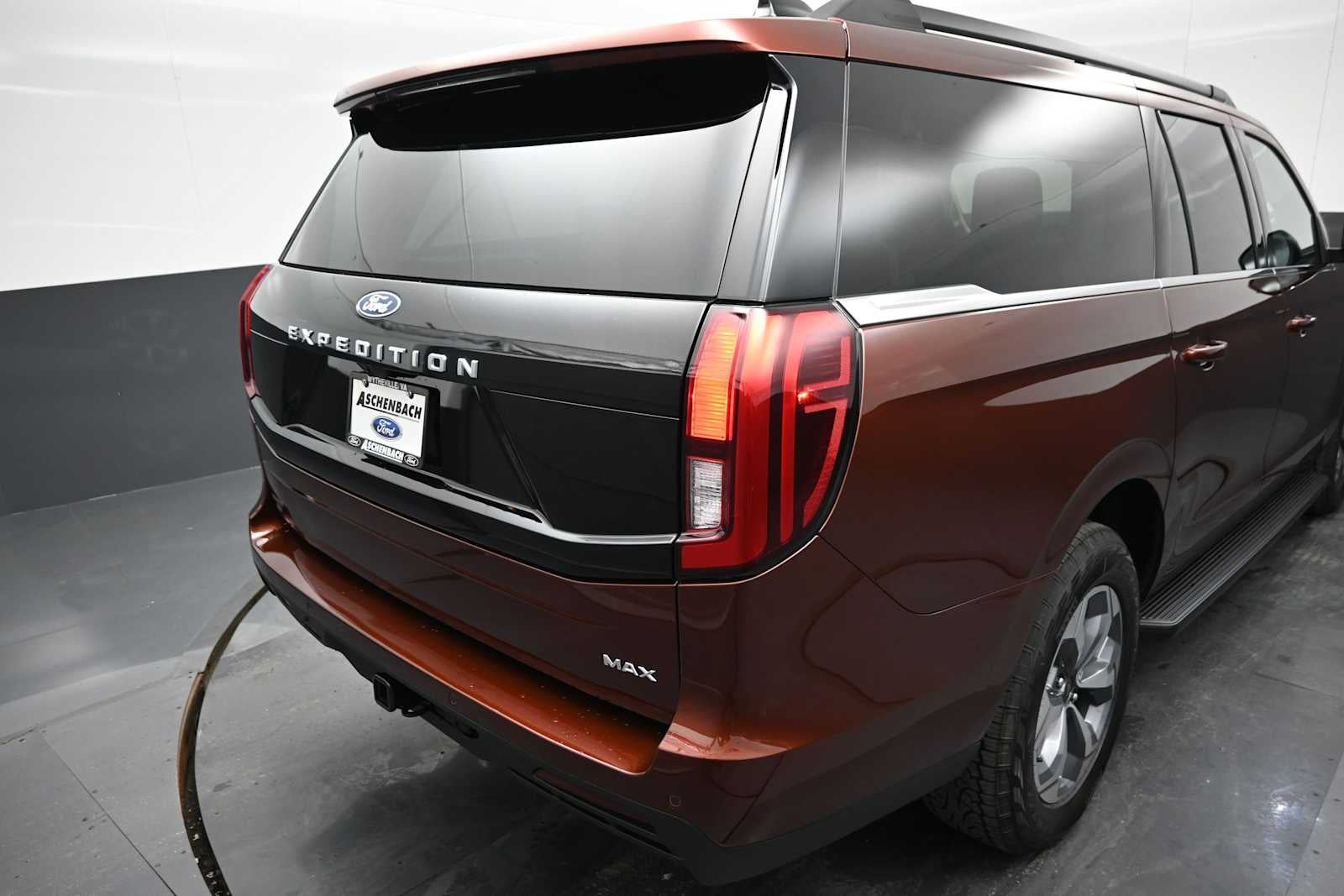 2027 Ford Expedition Max Active