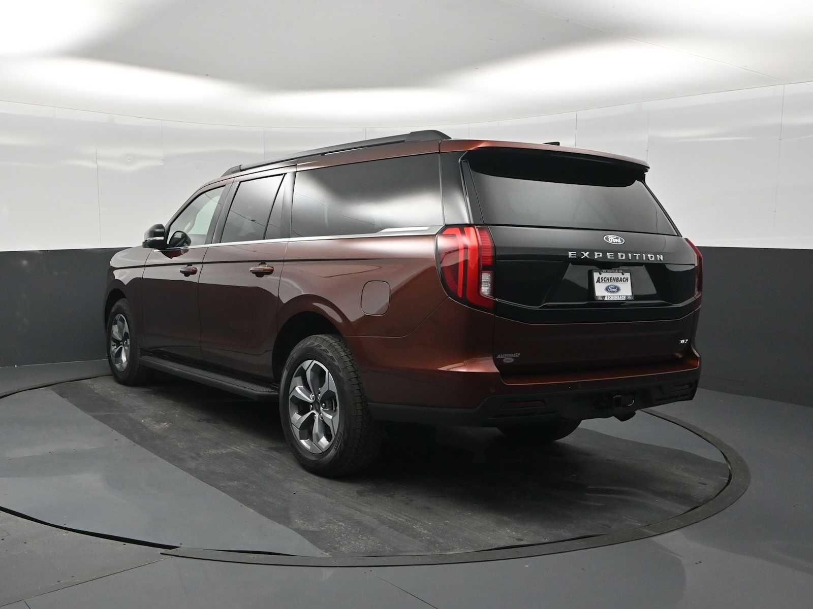 2027 Ford Expedition Max Active