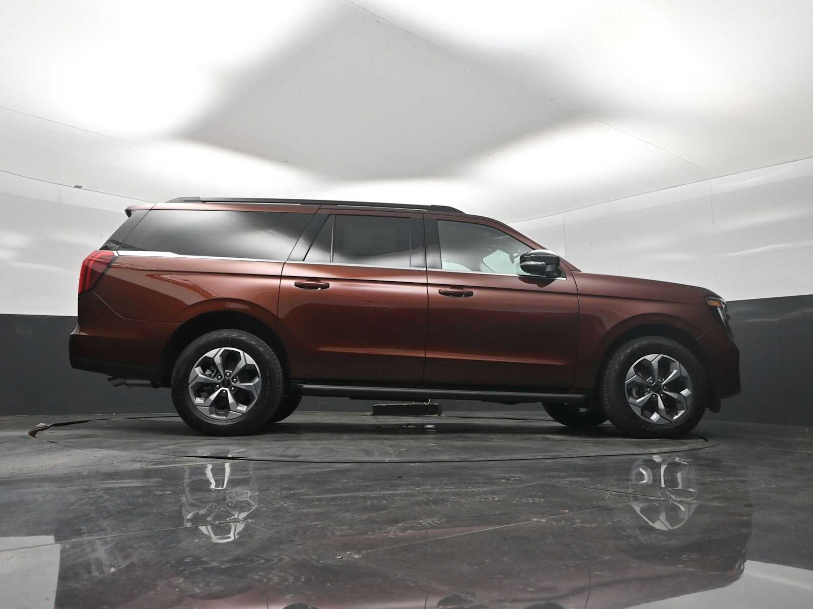 2027 Ford Expedition Max Active
