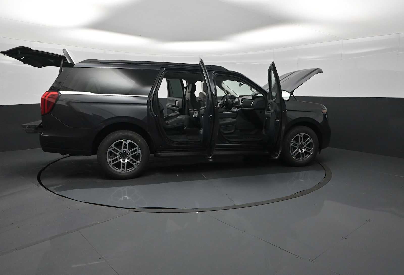 2026 Ford Expedition Max Active