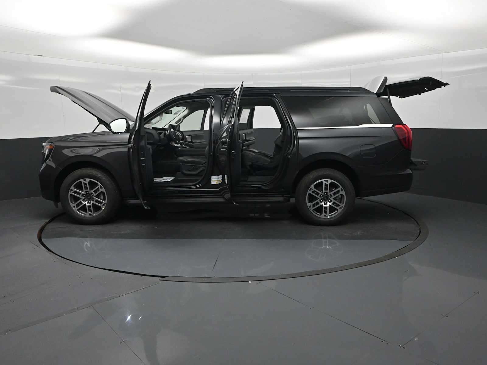 2026 Ford Expedition Max Active