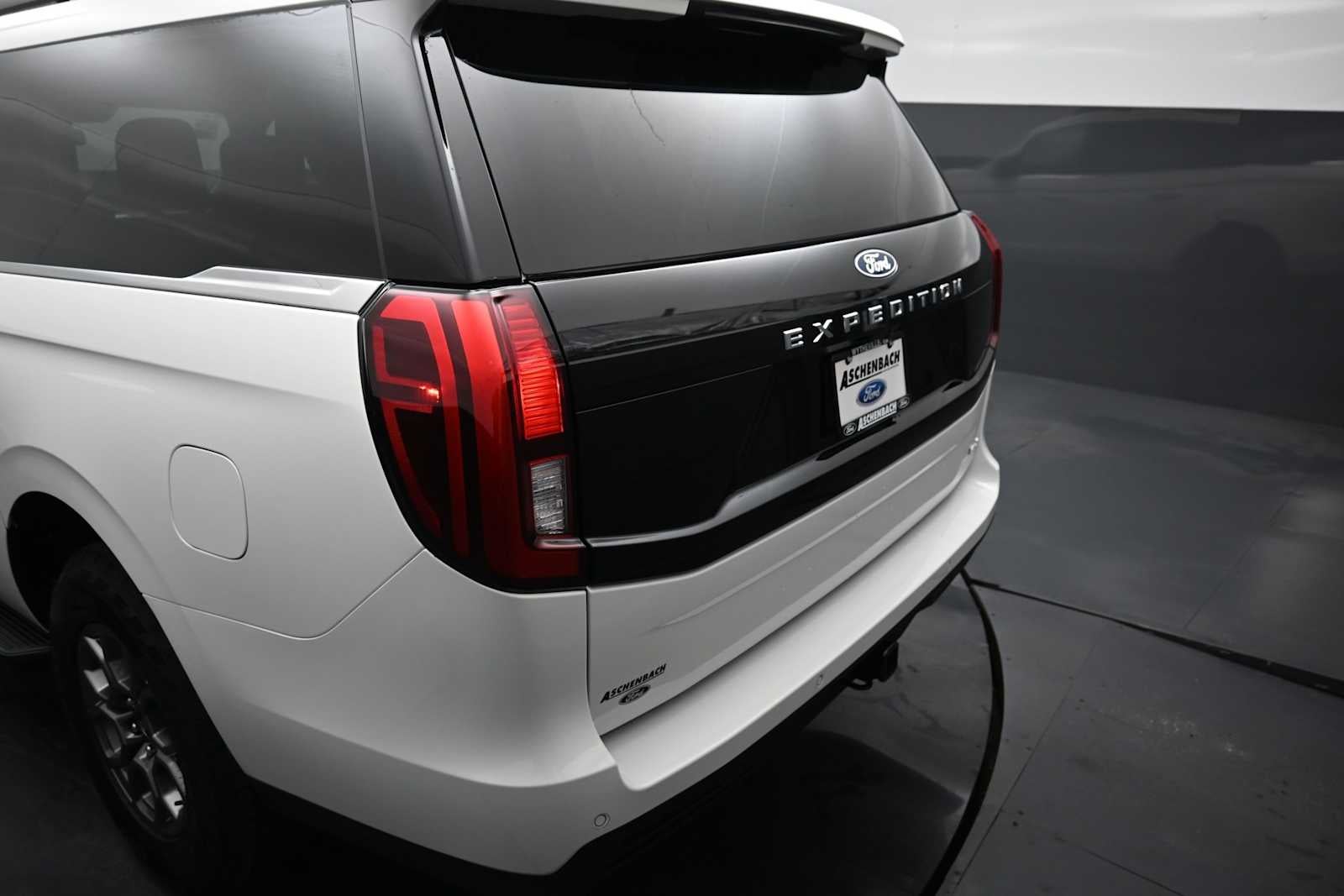 2027 Ford Expedition Max Active