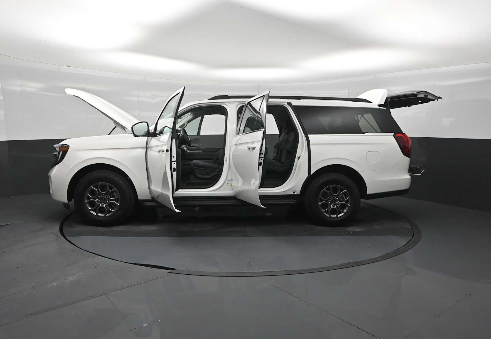 2027 Ford Expedition Max Active