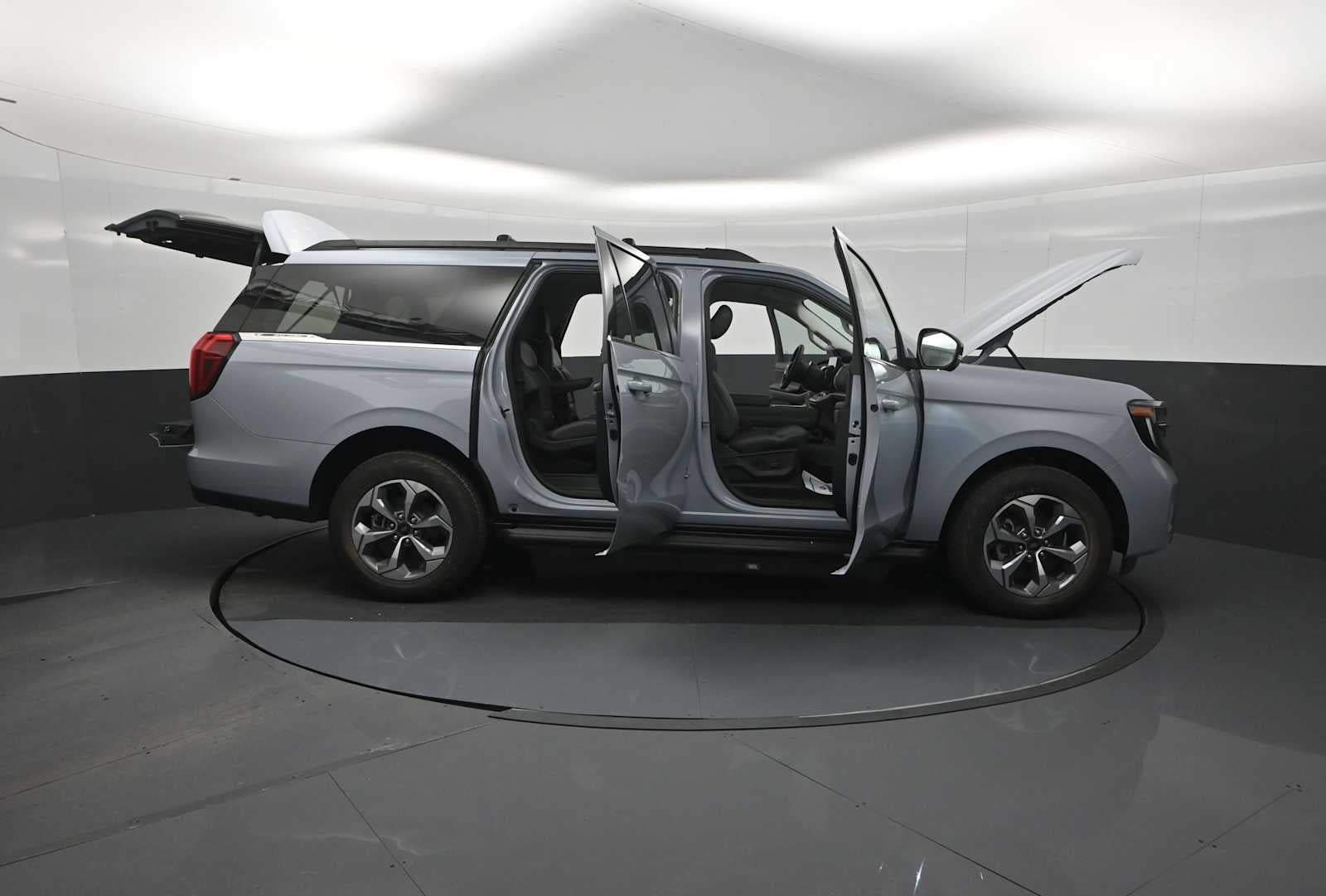 2027 Ford Expedition Max Active