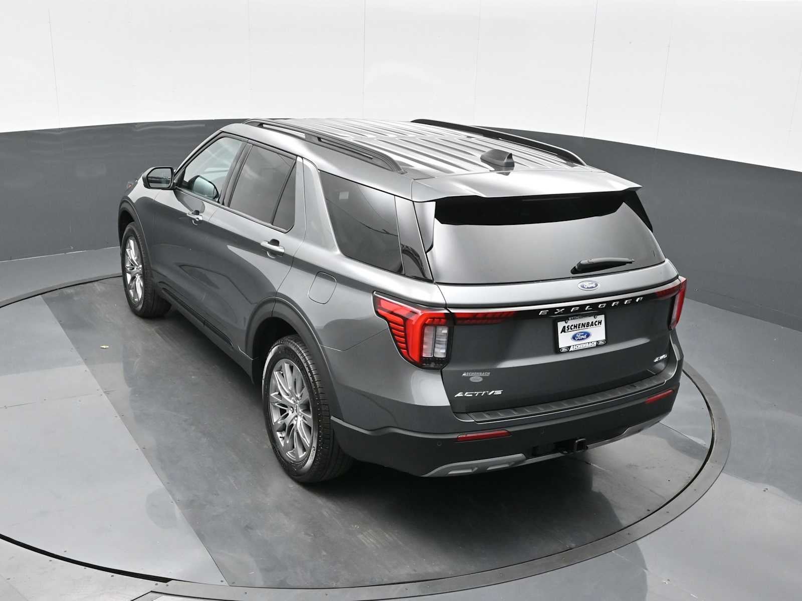 2026 Ford Explorer Active w/100A Pkg