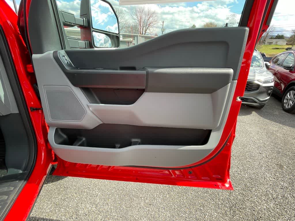 2025 Ford Super Duty F-250 SRW XL