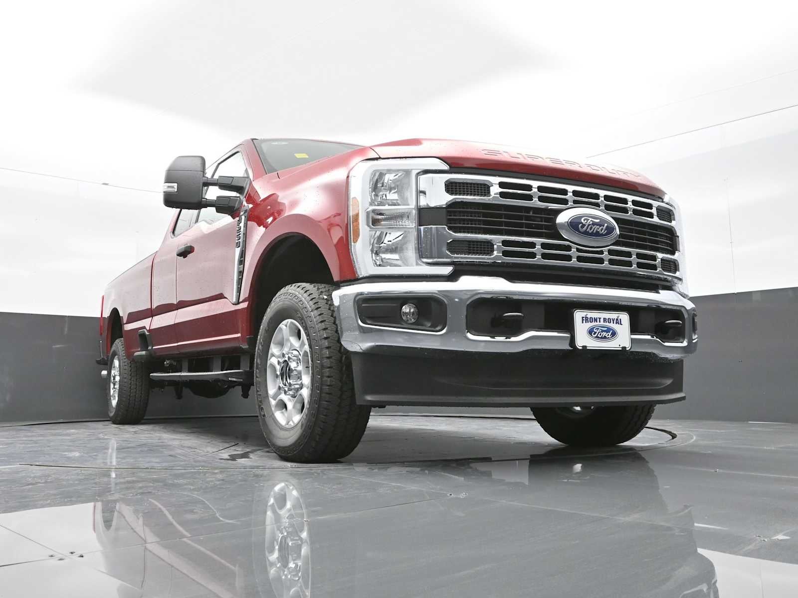 2026 Ford Super Duty F-250 SRW XLT
