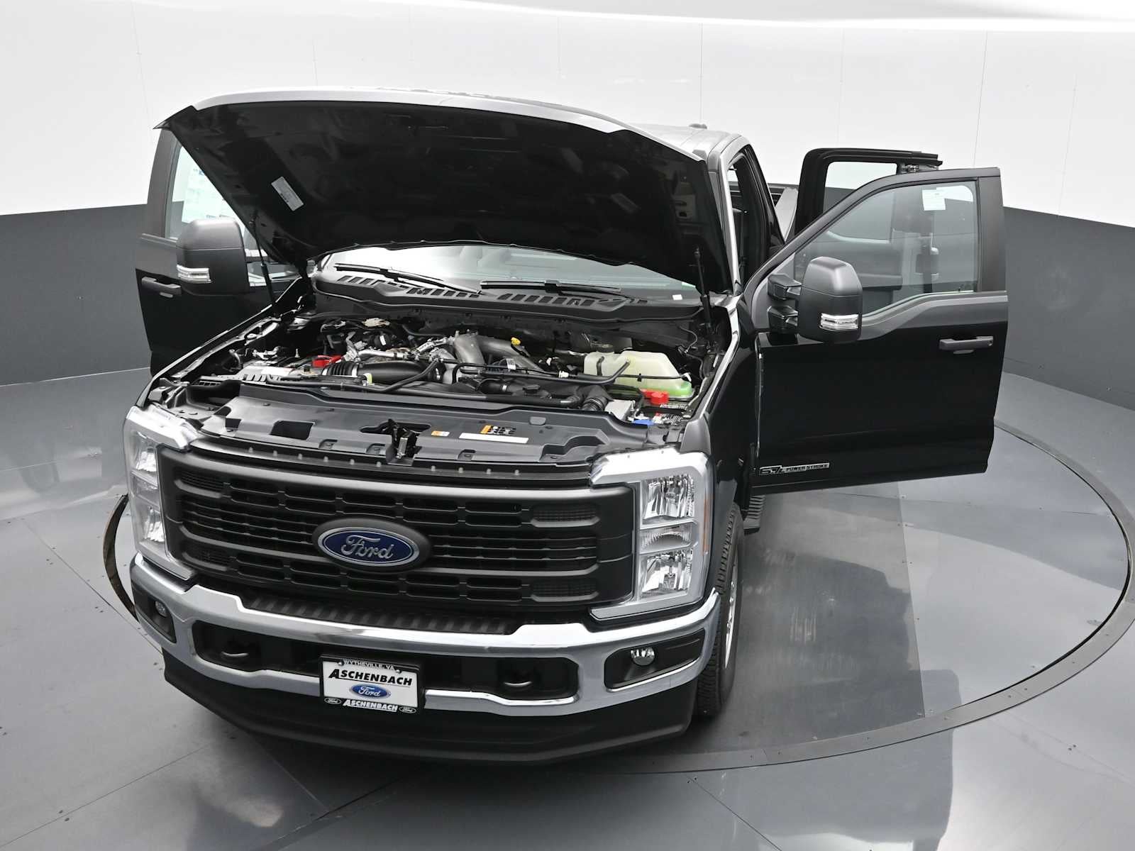 2025 Ford Super Duty F-250 SRW XL