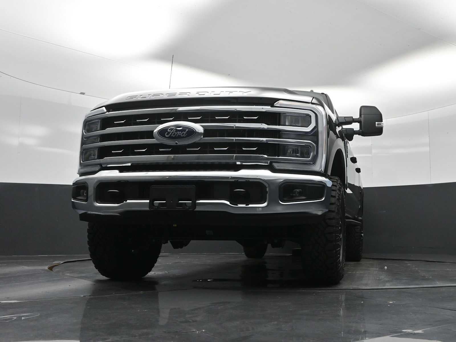 2026 Ford Super Duty F-350 SRW F-350® XLT