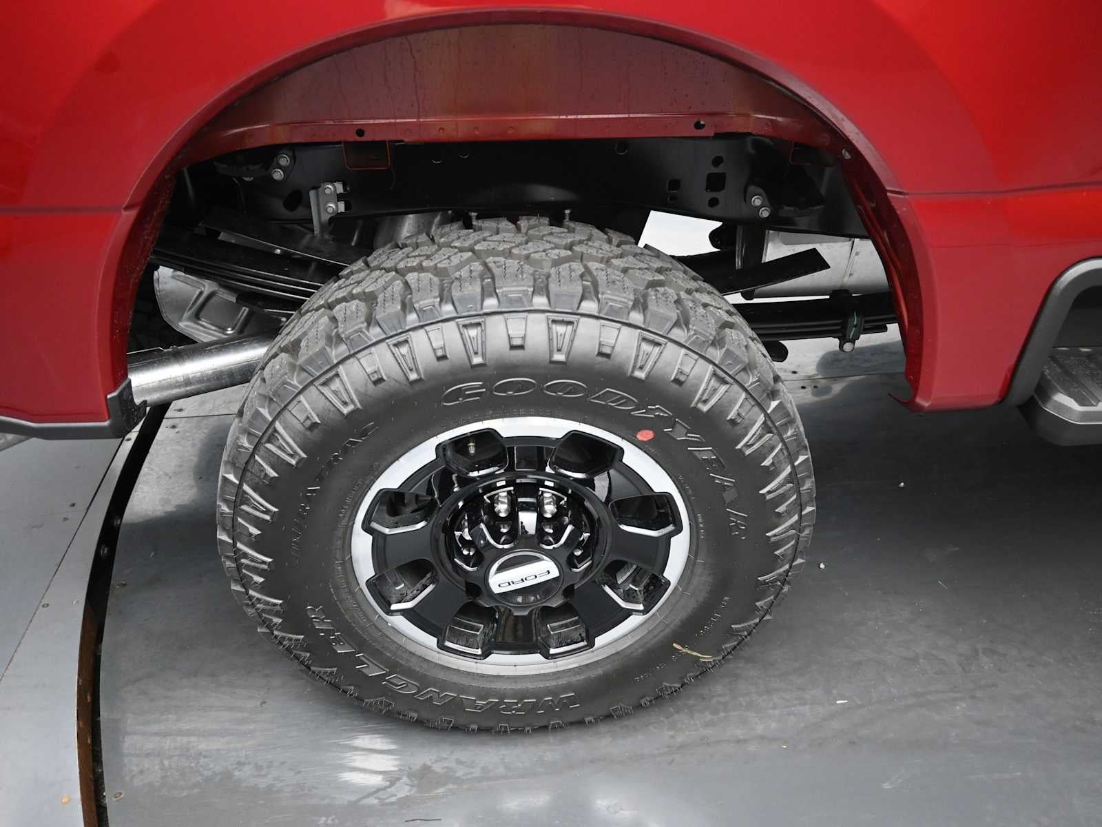 2026 Ford Super Duty F-350 SRW F-350® XLT