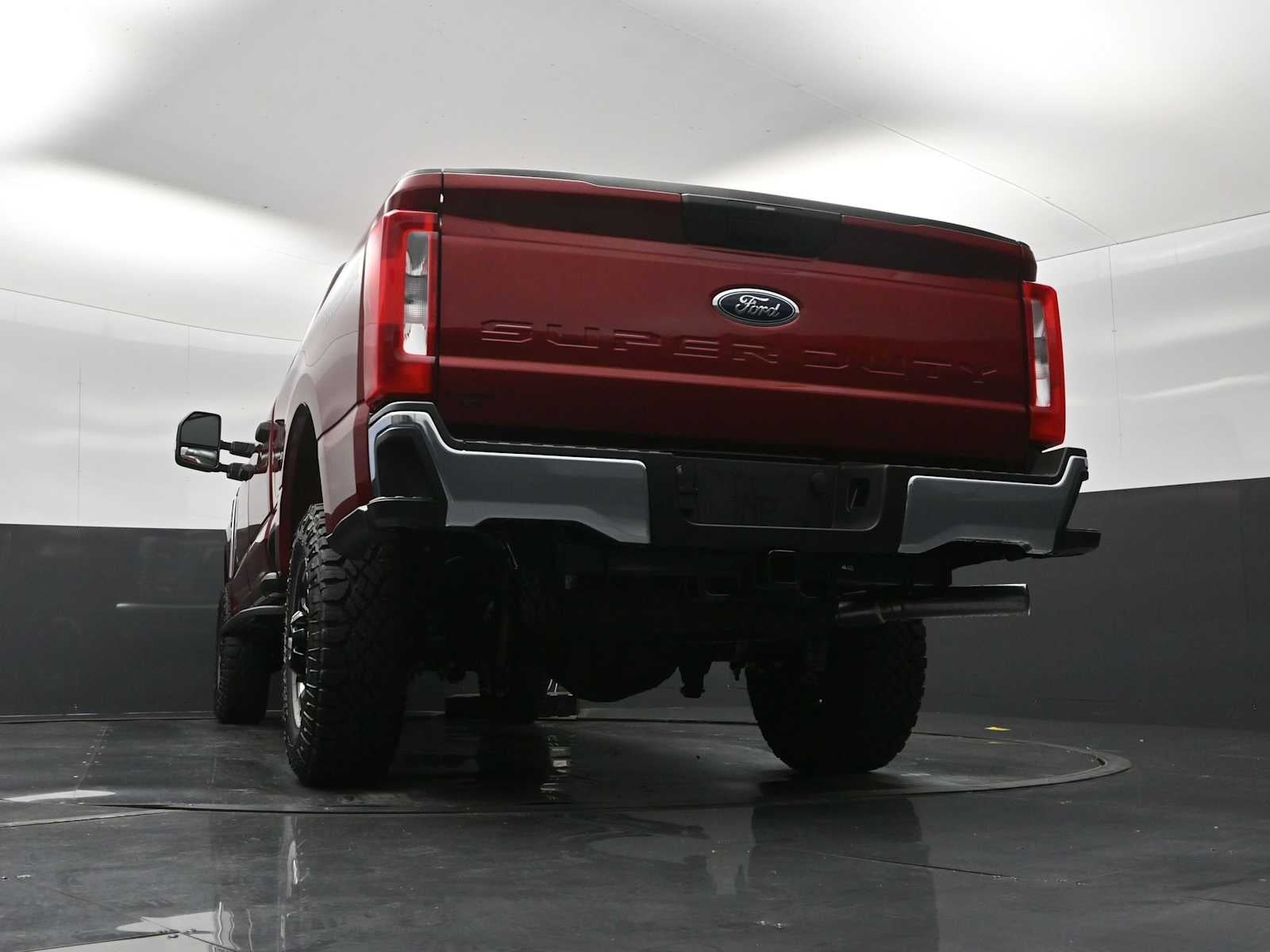 2026 Ford Super Duty F-350 SRW F-350® XLT