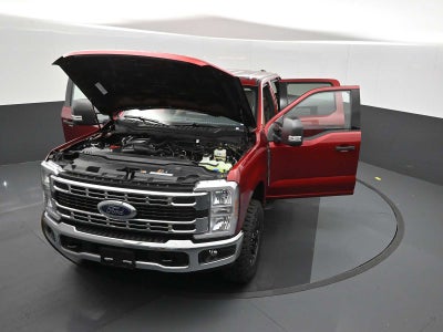 2026 Ford Super Duty F-350 SRW F-350® XLT