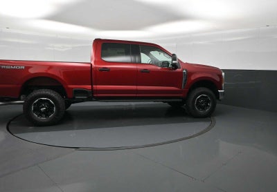 2026 Ford Super Duty F-350 SRW F-350® XLT