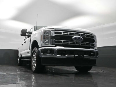 2026 Ford Super Duty F-350 SRW XLT