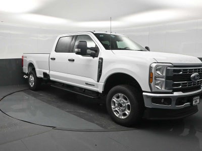 2026 Ford Super Duty F-350 SRW XLT