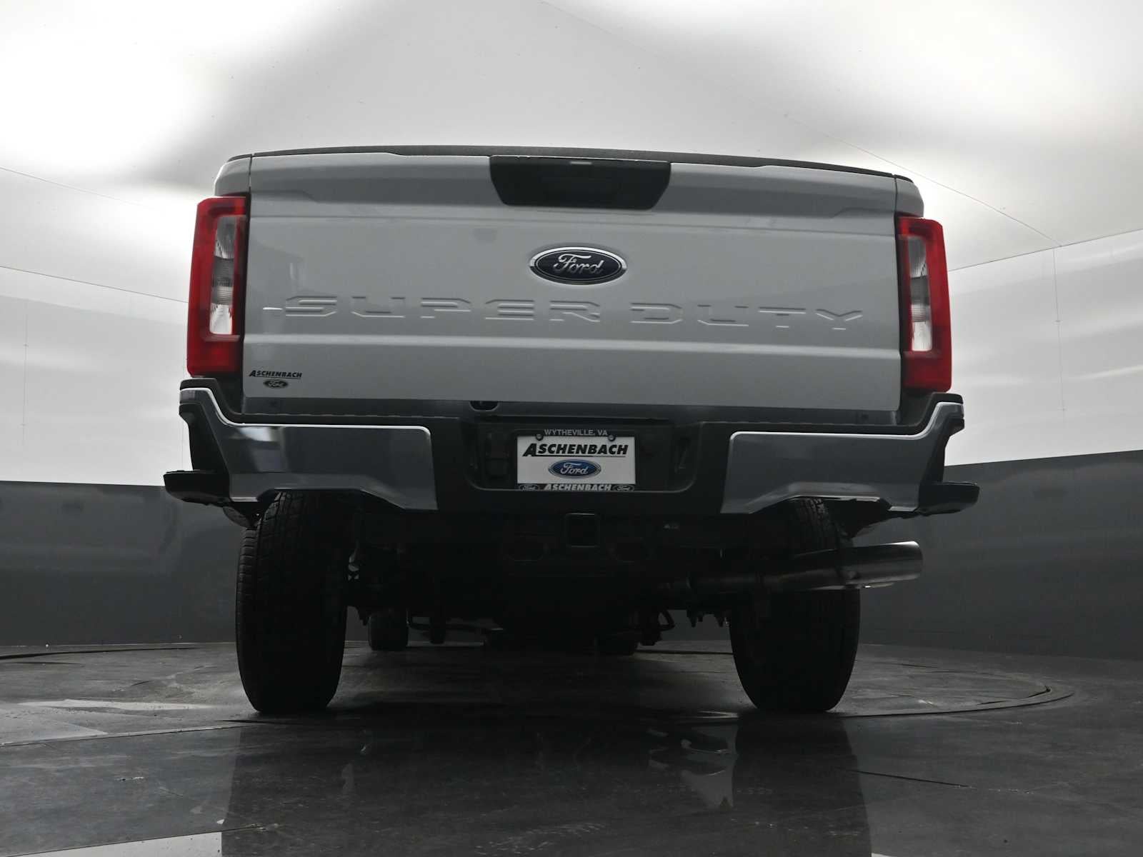 2026 Ford Super Duty F-350 SRW XLT