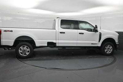 2026 Ford Super Duty F-350 SRW XLT