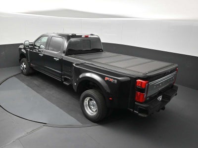 2026 Ford Super Duty F-350 DRW Platinum
