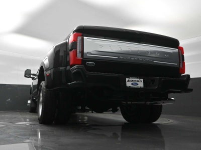 2026 Ford Super Duty F-350 DRW Platinum