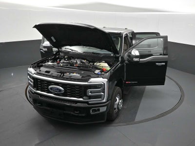 2026 Ford Super Duty F-350 DRW Platinum