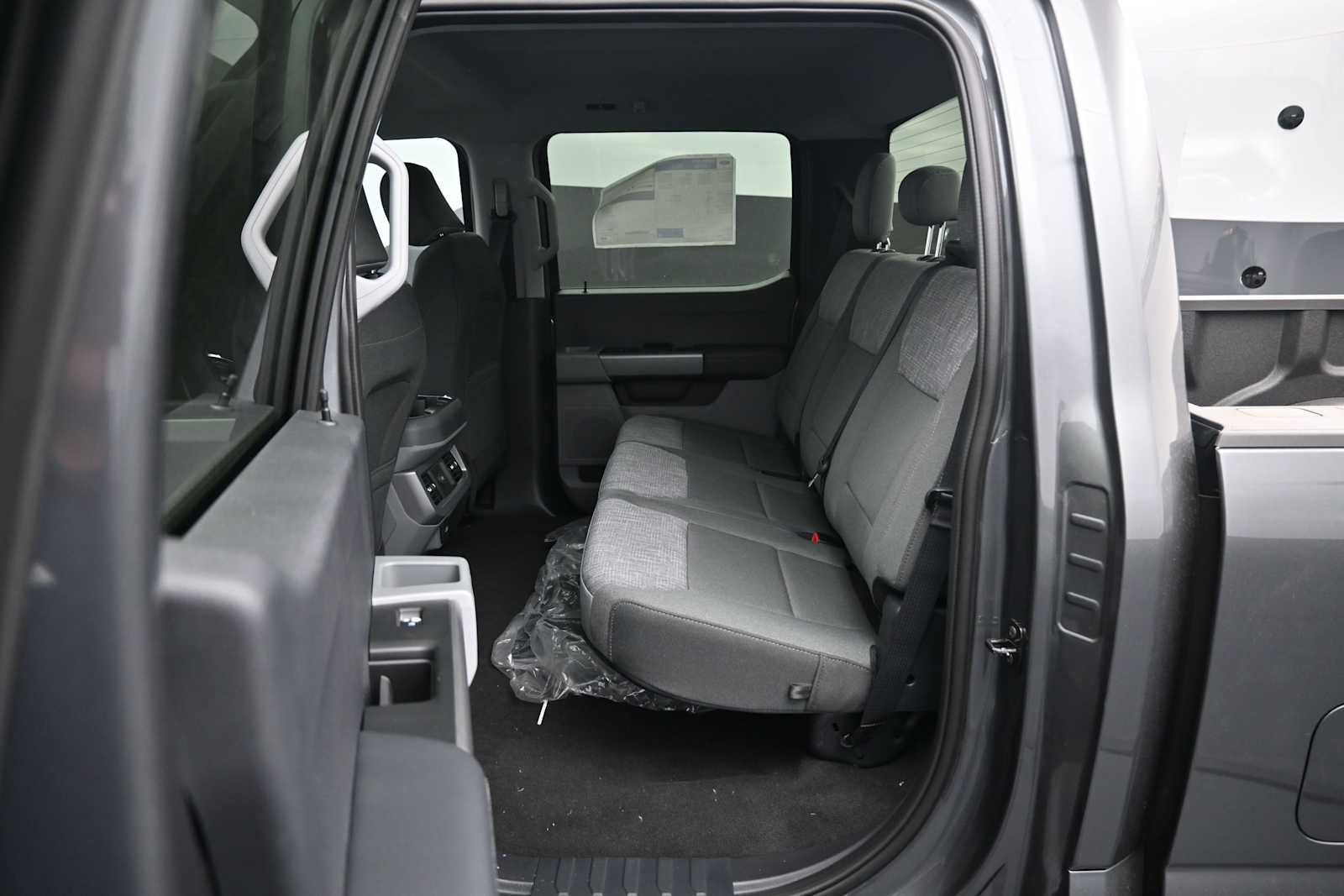2026 Ford Super Duty F-350 DRW XLT