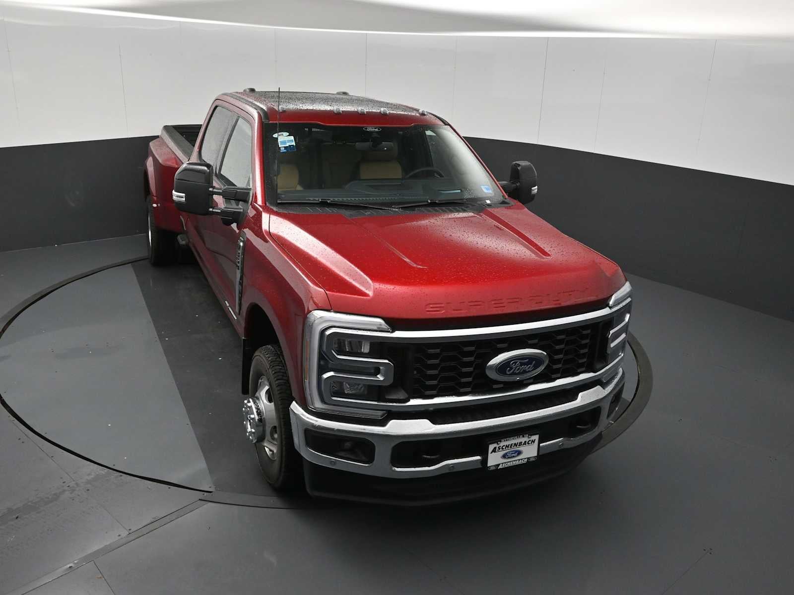 2026 Ford Super Duty F-350 DRW LARIAT
