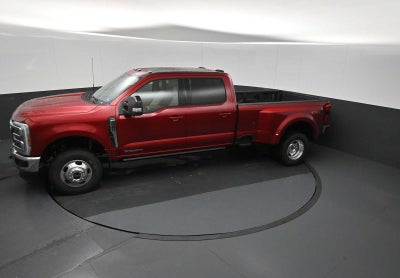 2026 Ford Super Duty F-350 DRW LARIAT