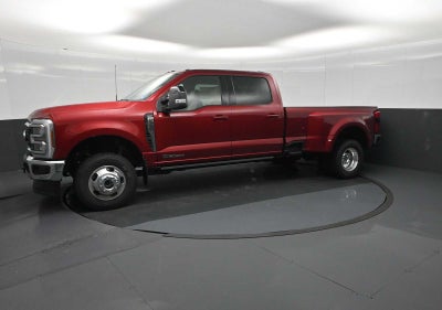 2026 Ford Super Duty F-350 DRW LARIAT