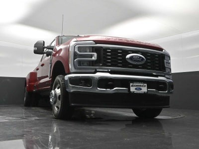 2026 Ford Super Duty F-350 DRW LARIAT