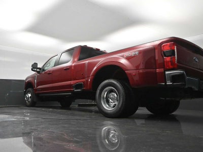 2026 Ford Super Duty F-350 DRW LARIAT