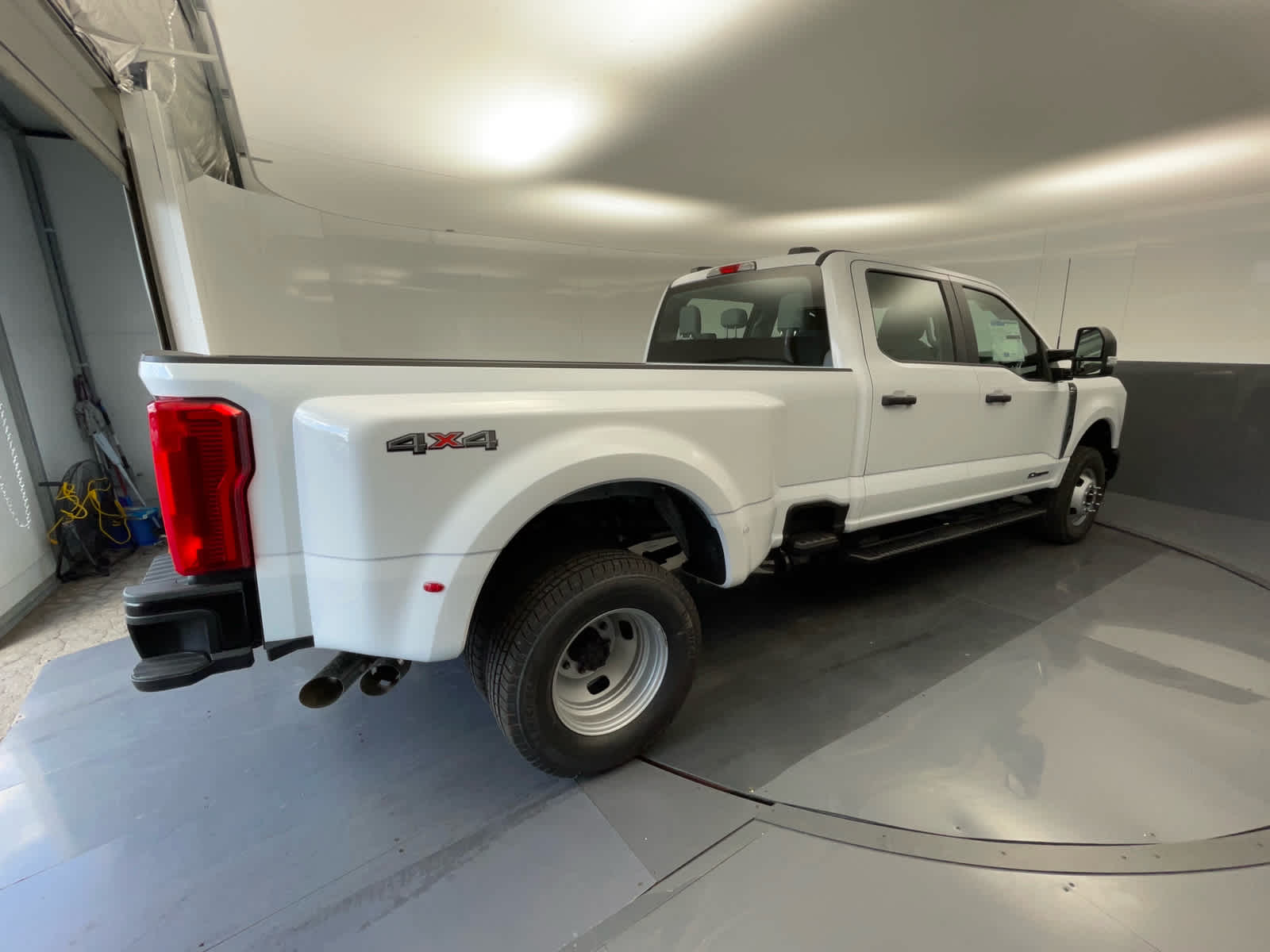 2026 Ford Super Duty F-350 DRW XL