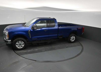 2026 Ford Super Duty F-350 SRW XLT