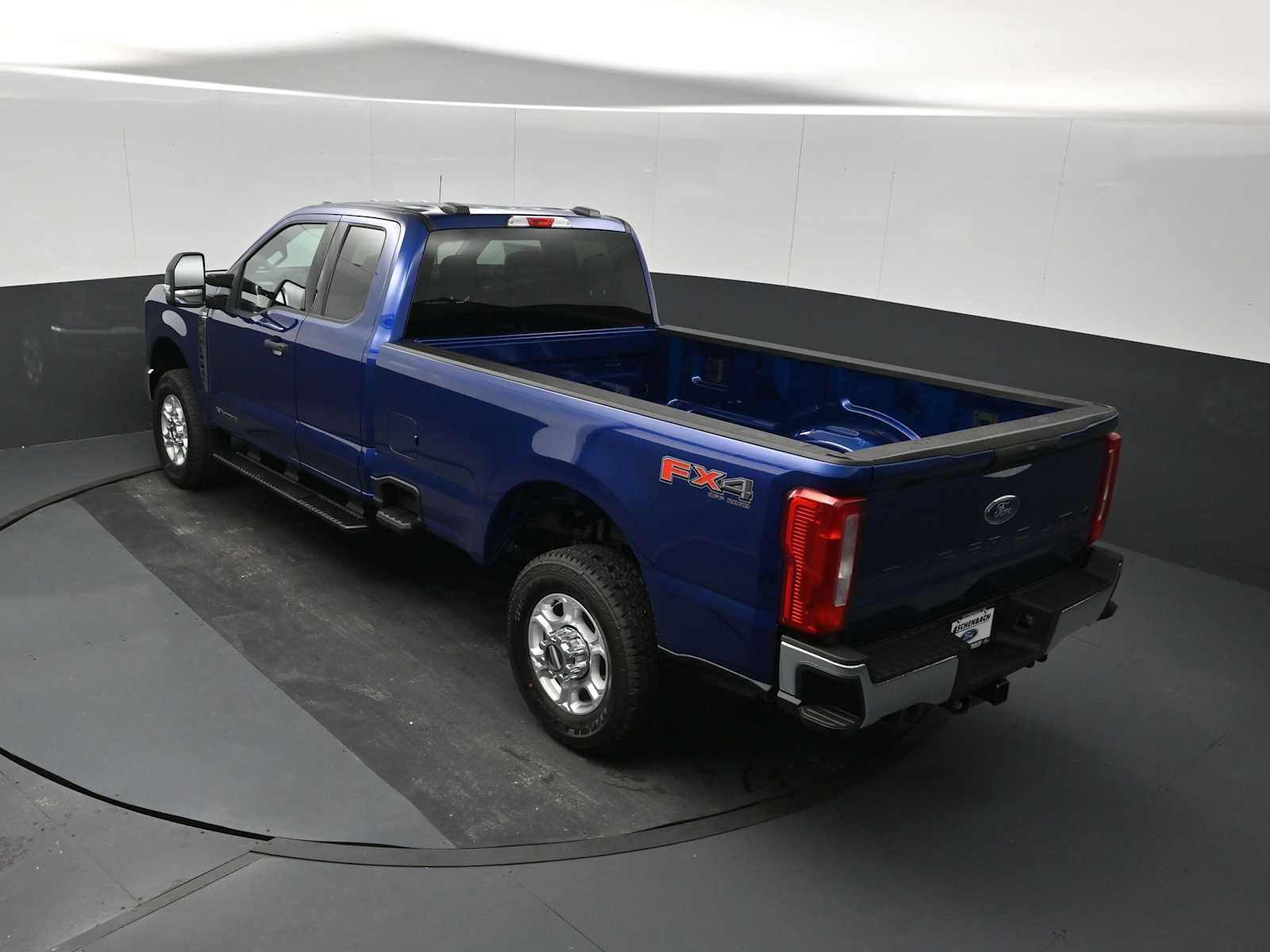 2026 Ford Super Duty F-350 SRW XLT