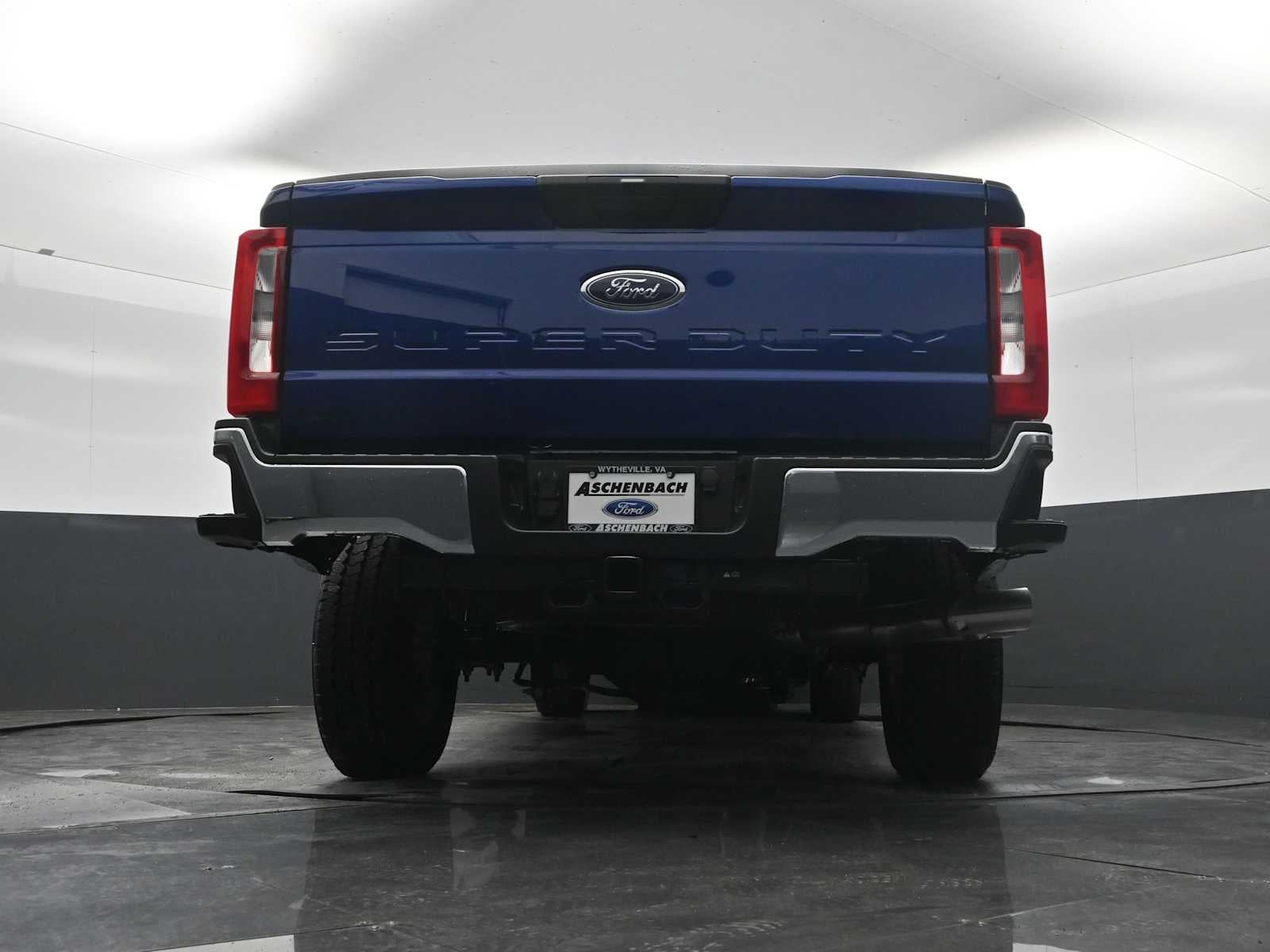 2026 Ford Super Duty F-350 SRW XLT