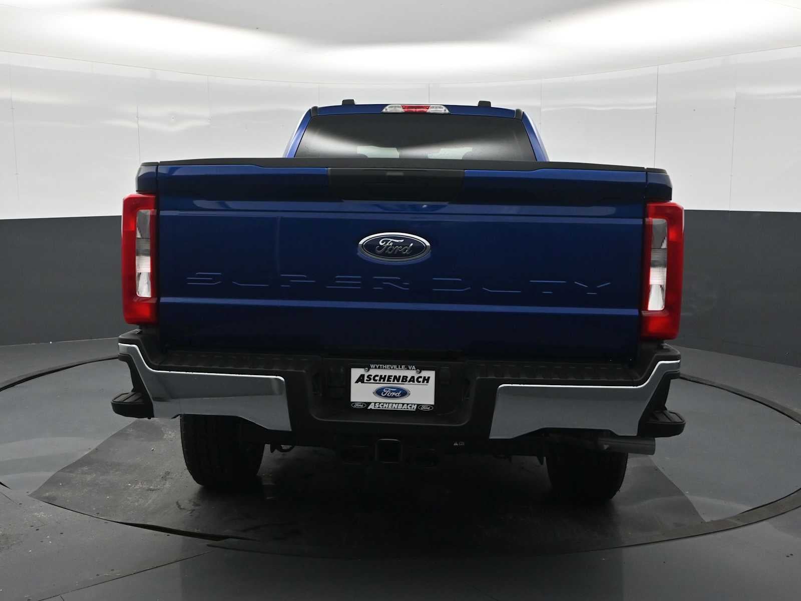 2026 Ford Super Duty F-350 SRW XLT