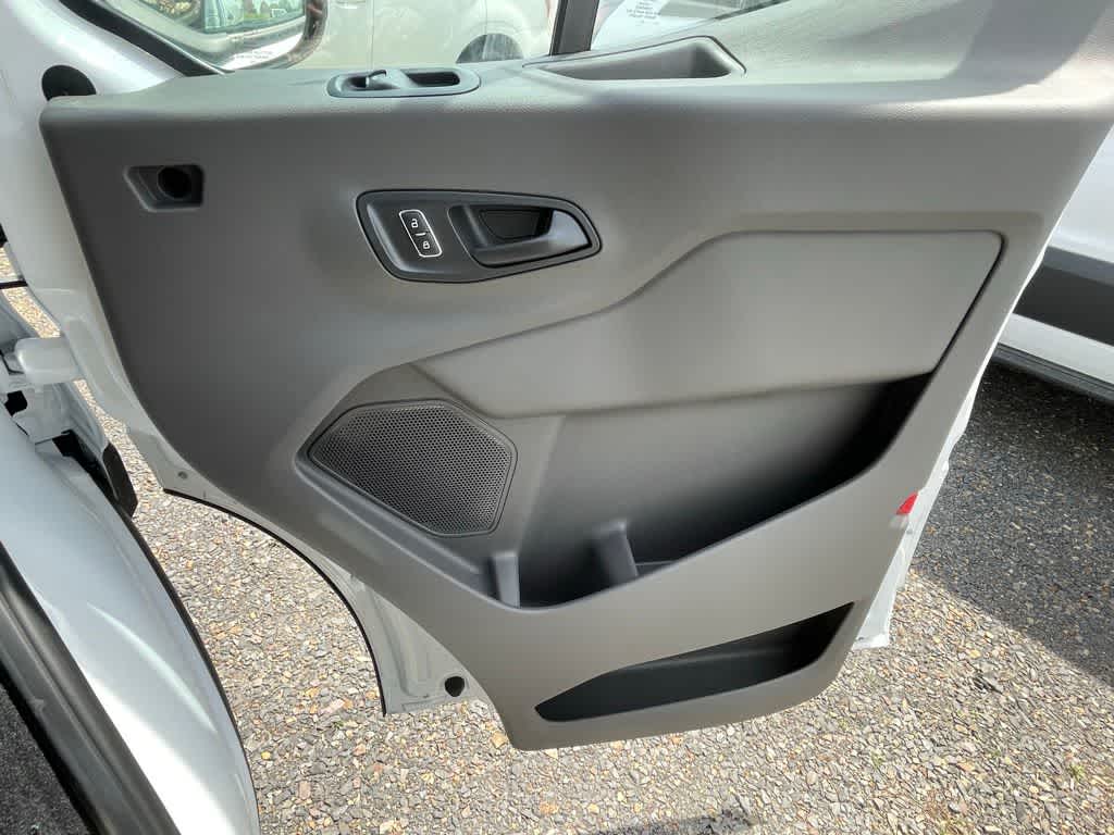 2025 Ford Transit Cargo Van