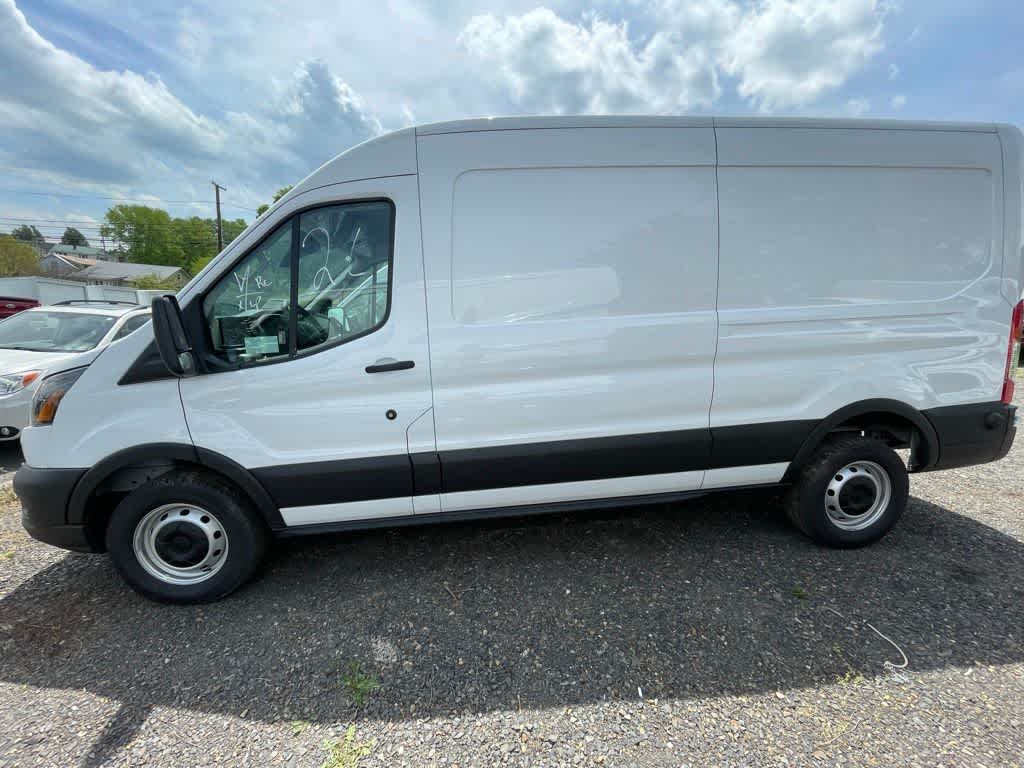 2025 Ford Transit Cargo Van