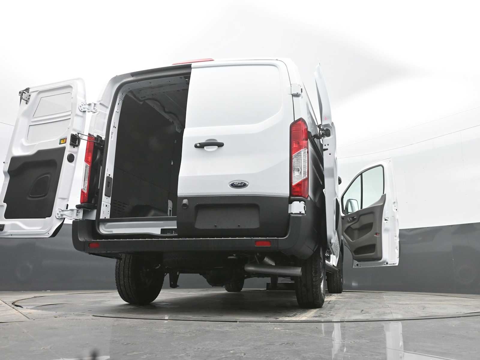 2024 Ford Transit Cargo Van