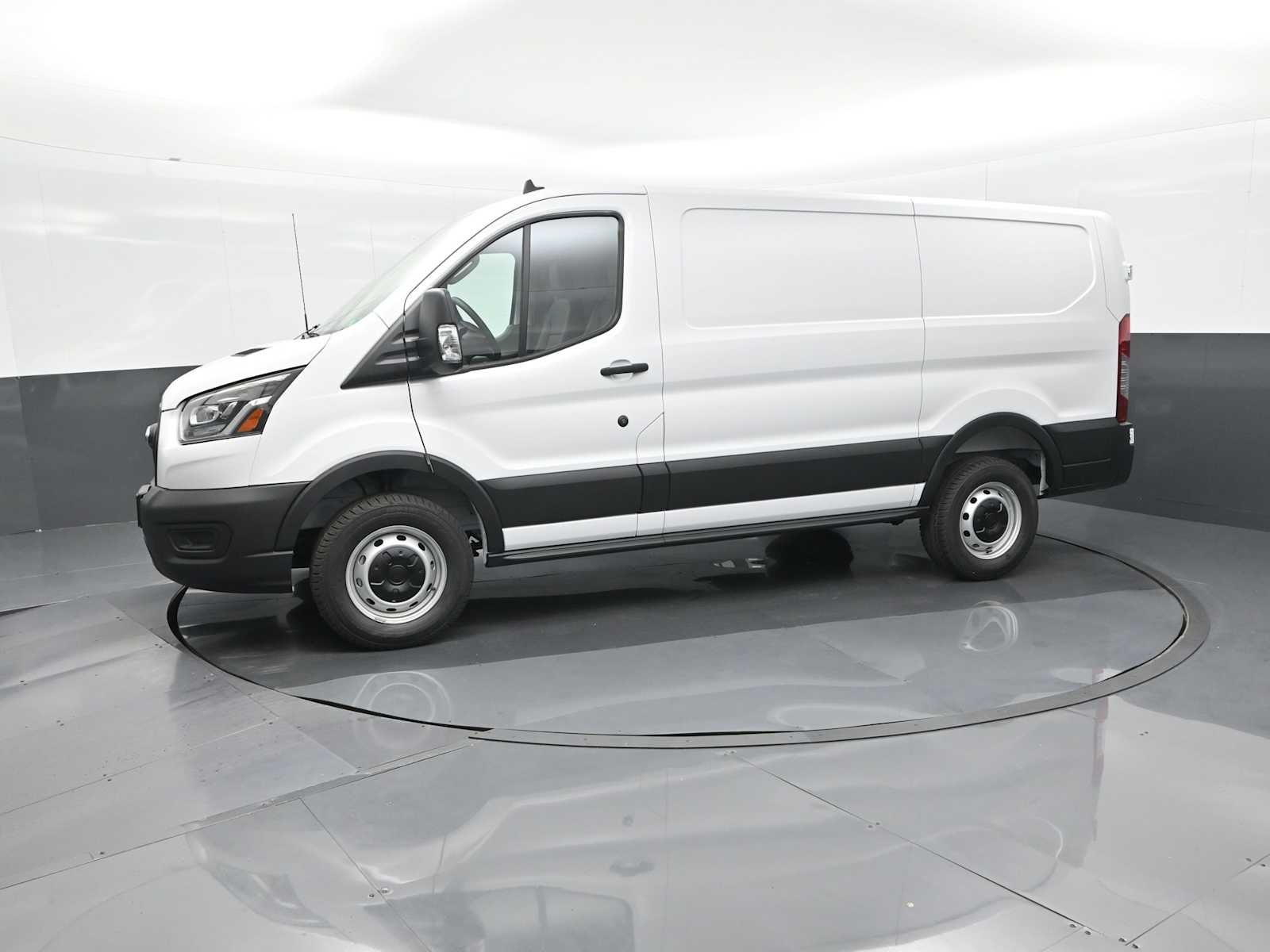 2025 Ford Transit Cargo Van